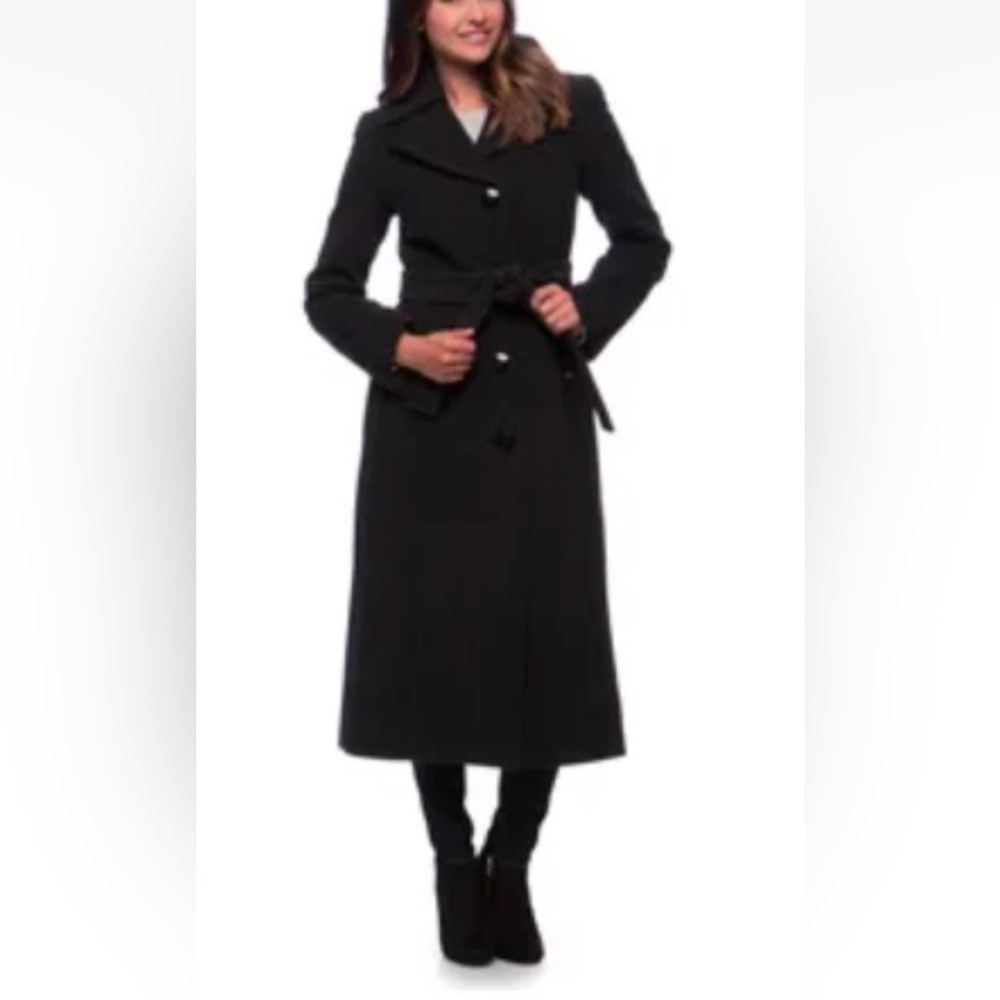 65% Wool Blend Single Breasted Coat w/Belt